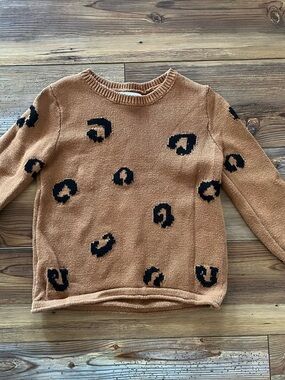 ⭐️Bundle 5 for $30 - Old Navy Girls Leopard Print Sweater